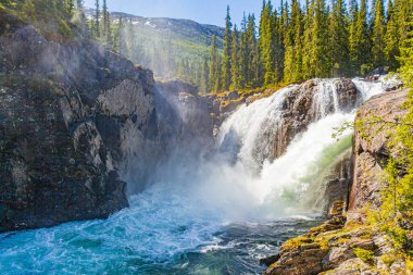 Hemsedal Viken Norveç 'teki Rjukandefossen Avrupa' daki en güzel şelaledir..