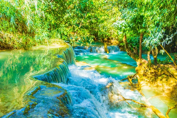 Världens Vackraste Vattenfall Turkos Kuang Vattenfall Luang Prabang Laos — Stockfoto