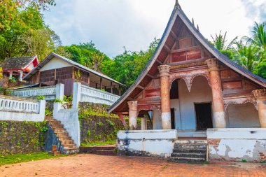 Wat Siphoutthabat Thippharam Luang Prabang Laos 'taki eski Budist tapınağı.