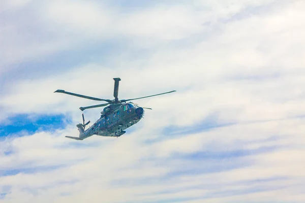 Military Helicopter Aerial Lift Truck Flies Ferry Sea Hirtshals Jutland — Stock Photo, Image