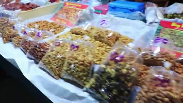 Surat Thani Thailandia Mai 2018 Cibo Tailandese Locale Mercato Notturno — Video Stock