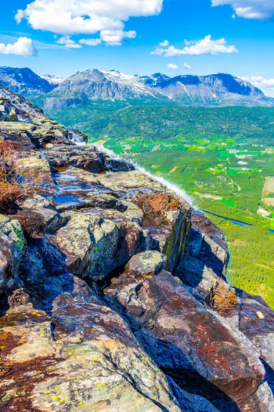 Niesamowity Widok Panoramiczny Szczytu Wodospadu Hydnefossen Góry Veslehdn Veslehorn Hemsedal — Zdjęcie stockowe