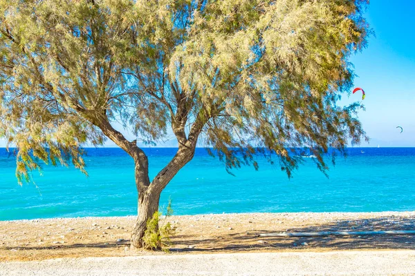 Praia Kremasti Com Água Cristalina Turquesa Paisagem Natural Com Uma — Fotografia de Stock