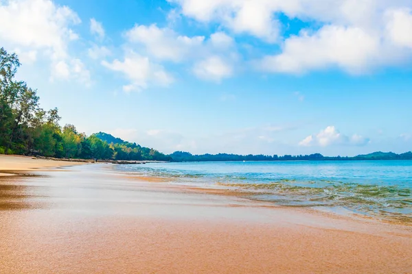 Тропический Рай Острова Пхаям Аоу Koh Phayam Aow Yai Beach — стоковое фото