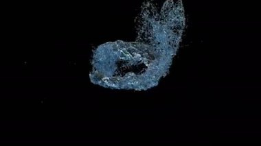 Sıvı sıçraması Soğuk mavi su Süper yavaş çekim 1000 fp