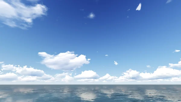 Molnig himmel och hav. havet sommaren sköt — Stockfoto