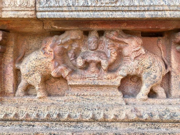 Bas Relief Antika Skulpturer Ristade Väggarna Historiska Brihadevargartemplet Thanjavur Tamilnadu — Stockfoto
