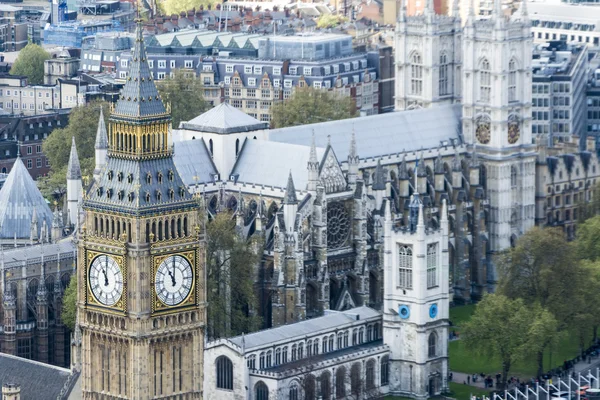 Big ben en westminster abbey — Stockfoto