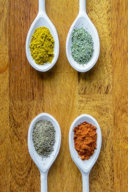 koleksiyon çeşitli baharatlar