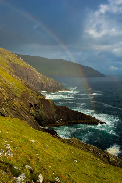 Rainbow At The Coast Of Slea Head In Ireland — Stock Photo, Image