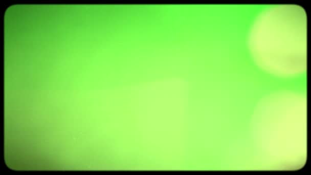 Schermo verde e luce sul CRT. Effetto di una vecchia TV con un cinescopio su uno schermo verde. Il rumore tremola. Ideale per sovrapposizione. — Video Stock