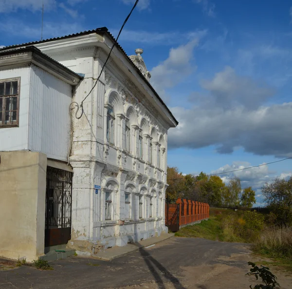 Antigua casa en Chkalovsk —  Fotos de Stock