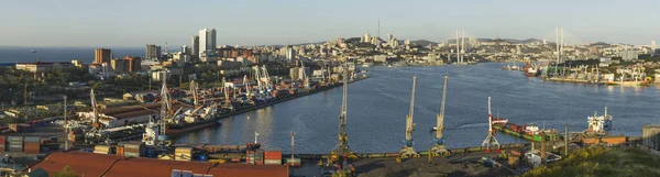 2020 Rusland Primorye Panorama Van Vladivostok Uitzicht Zolotoy Rog Bay — Stockfoto