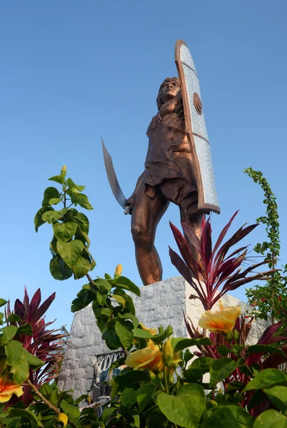 Filipinler. Mactan Island.Lapu-Lapu anıt