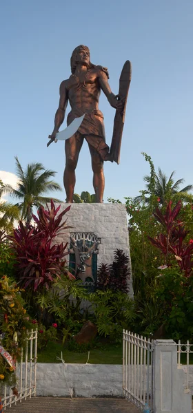 Filipinas. Mactan Island.Lapu-Lapu Monumento — Foto de Stock