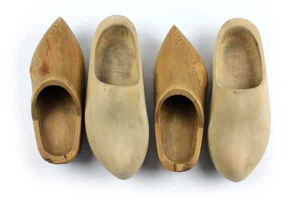 Drewniane buty - drewniaki, dwie pary — Zdjęcie stockowe