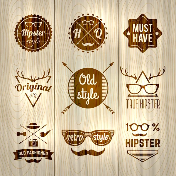 Hipster-Etiketten aus Holz — Stockvektor