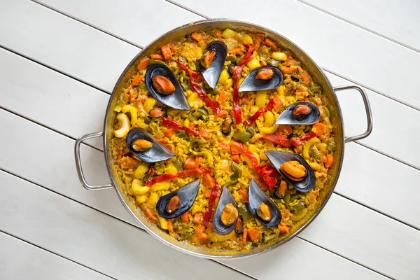 Paella midye ile