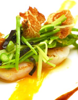 Padron renkli tabak sardalya kiraz domates, biber