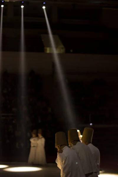 Dervishes Tampil Panggung Untuk Mevlana — Stok Foto