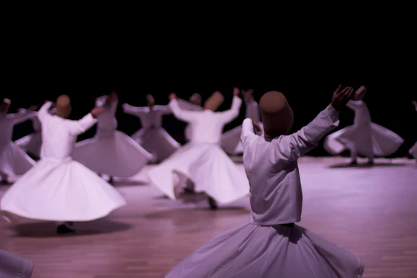 Virvlande dervishes — Stockfoto