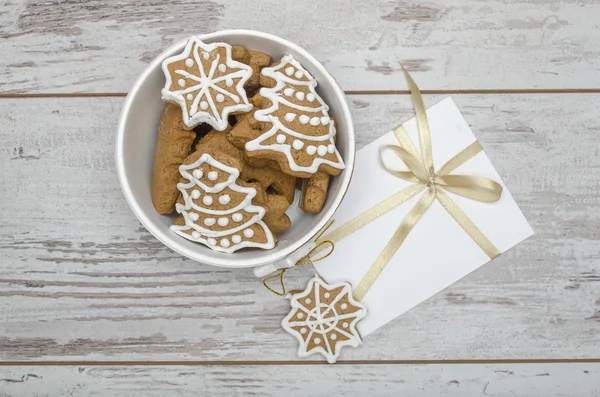 Capodanno biscotti di zenzero decorazioni composizione — Foto Stock