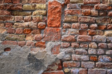 Vecchio muro in mttoni a Venezia 3