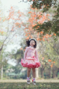 küçük Asyalı kız