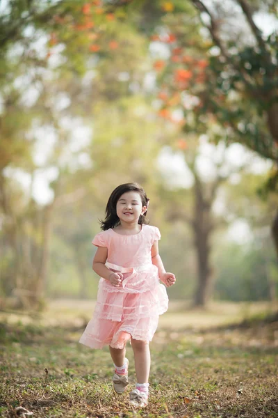 Piccole ragazze asiatiche — Foto Stock