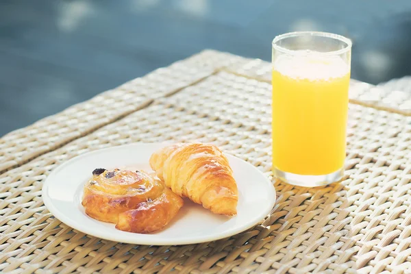 유럽식 아침 식사, 소프트 포커스 — 스톡 사진