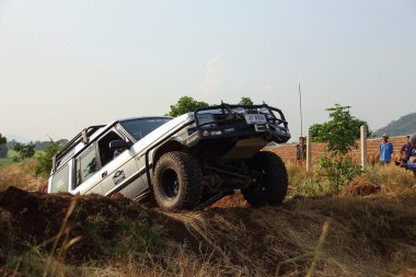 araba motoru