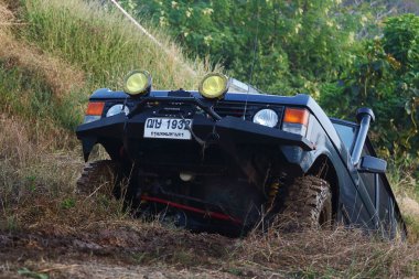 araba motoru