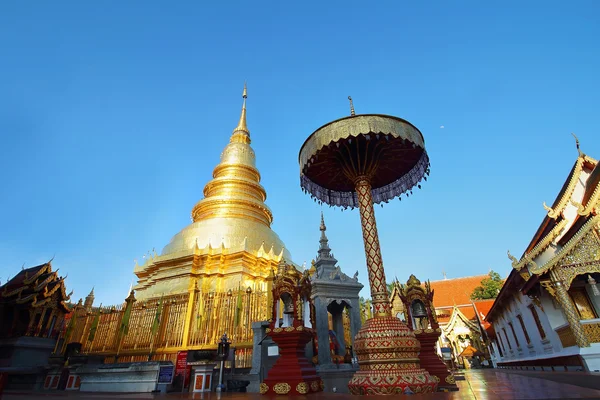 Tailandia templo —  Fotos de Stock