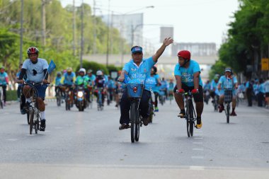 Annem için bisiklet 