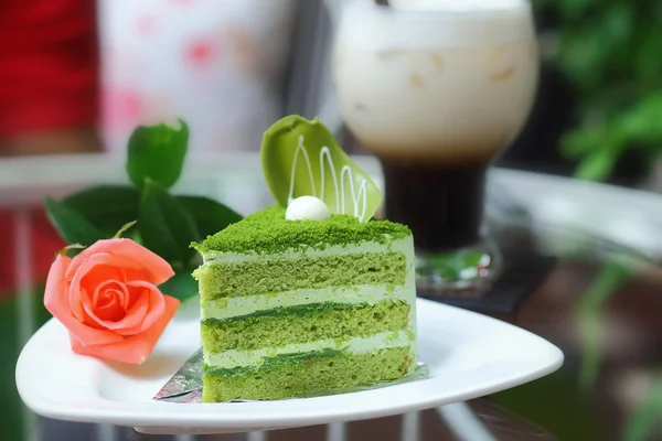 Bolo de chá verde matcha — Fotografia de Stock