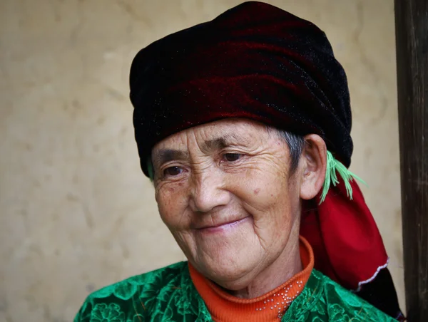 Senior de Hmong —  Fotos de Stock