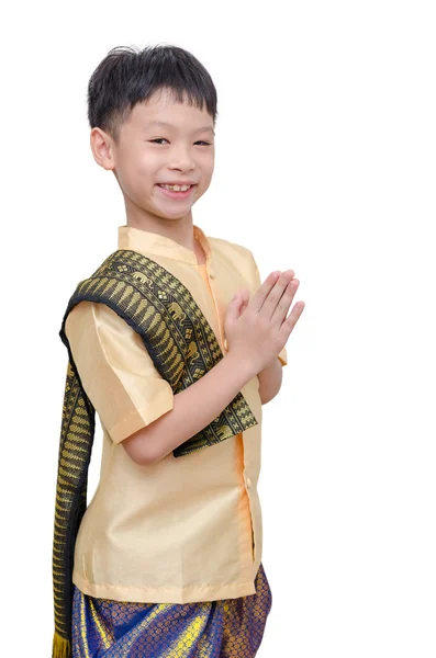Thai garçon en robe traditionnelle faisant geste bienvenue — Photo