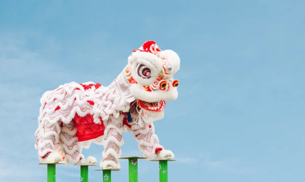 Kinesiska lejon kostym dans — Stockfoto