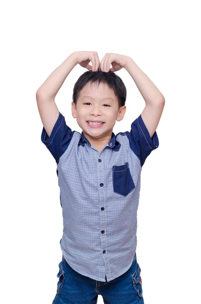 Pojken gör kärlek tecken av sin arm över vita — Stockfoto