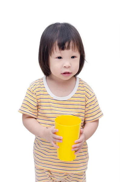 Meisje houdt van kunststofglas — Stockfoto