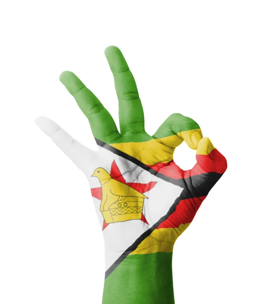 Hand machen ok Zeichen, zimbabwe Flagge als Symbol der besten qua gemalt — Stockfoto