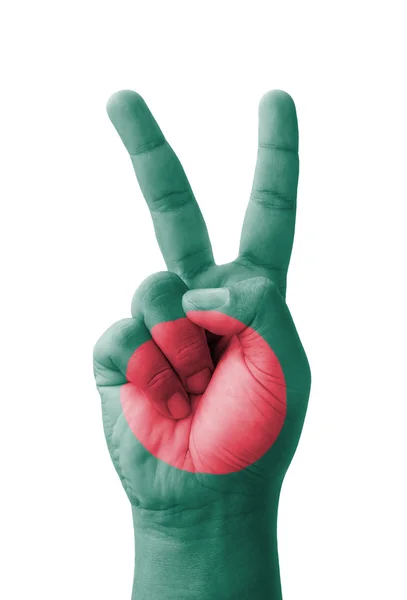 Hand making the V sign, Bangladesh flag painted as symbol of vic — Stock Photo, Image