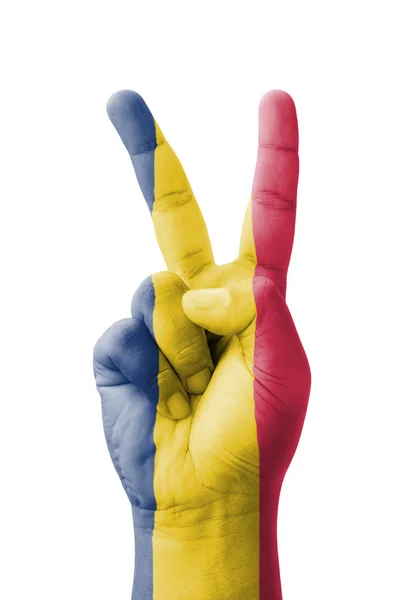 Hand making the V sign, Chad flag painted as symbol of victory, — Stock Photo, Image