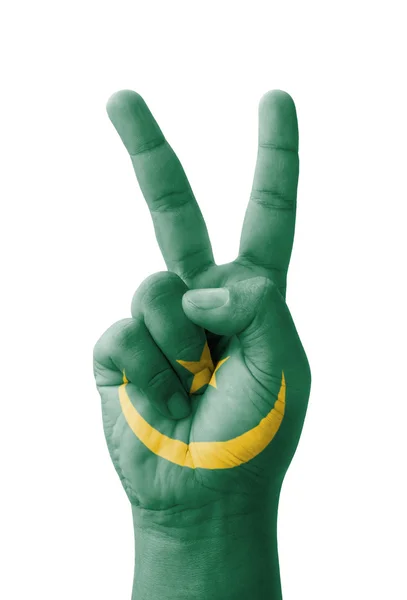 Hand maken het V-teken, Mauritanië vlag geschilderd als symbool van vic — Stockfoto