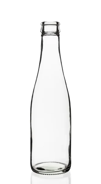 Beyaz arka planda izole edilmiş boş cam şişe — Stok fotoğraf