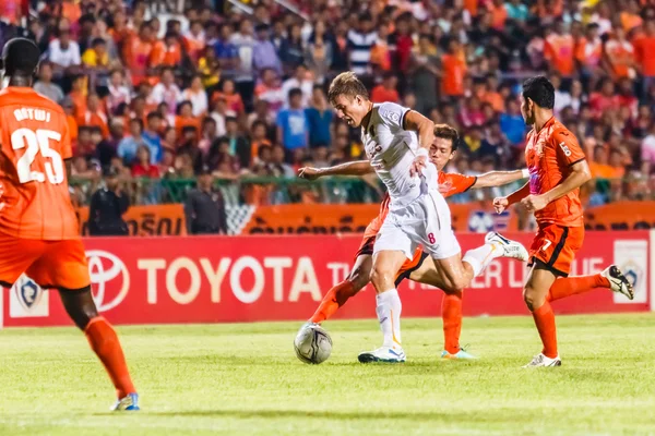 Fowler Utd Sisaket Tayland-Haziran 8: Erik Paartalu. (beyaz