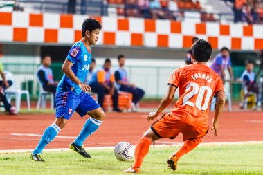 SISAKET THAILAND-JUNE 21: Wisarut Wai-Ngan (Blue) of Singhtarua
