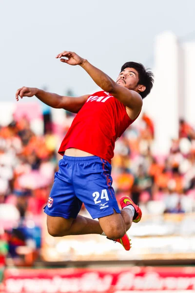 SISAKET TAILANDIA-JUNIO 21: Kroekrit Thaweekarn del Singhtarua FC . — Foto de Stock