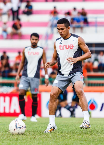 SISAKET TAILANDIA-JUNIO 29: Ekkachai Sumrei de Bangkok Utd. en acto — Foto de Stock