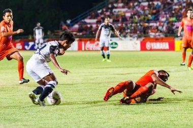 Sisaket Tayland-Mayıs 28: nurullah Sriyankem Chonburi Fc. (beyaz)